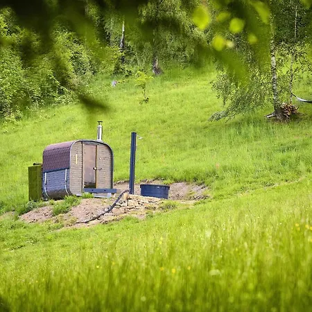 Glamping Maringotka Na Hrane Pekla * Dobrosov