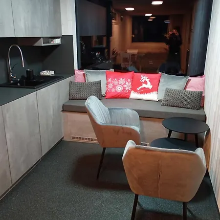 Glamping Maringotka Na Hrane Pekla
