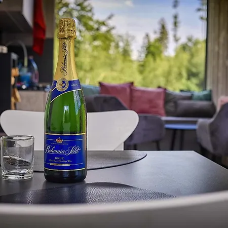 Glamping Maringotka Na Hraně Pekla Prázdninový dům Dobrosov