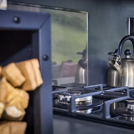 Glamping Maringotka Na Hrane Pekla Dobrosov