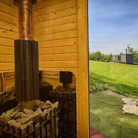 Glamping Maringotka Na Hrane Pekla Holiday home *