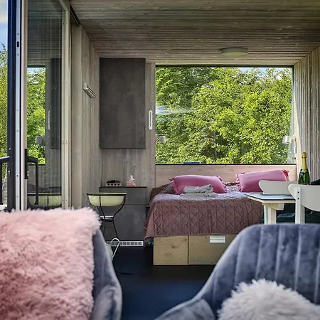 Glamping Maringotka Na Hrane Pekla Dobrosov